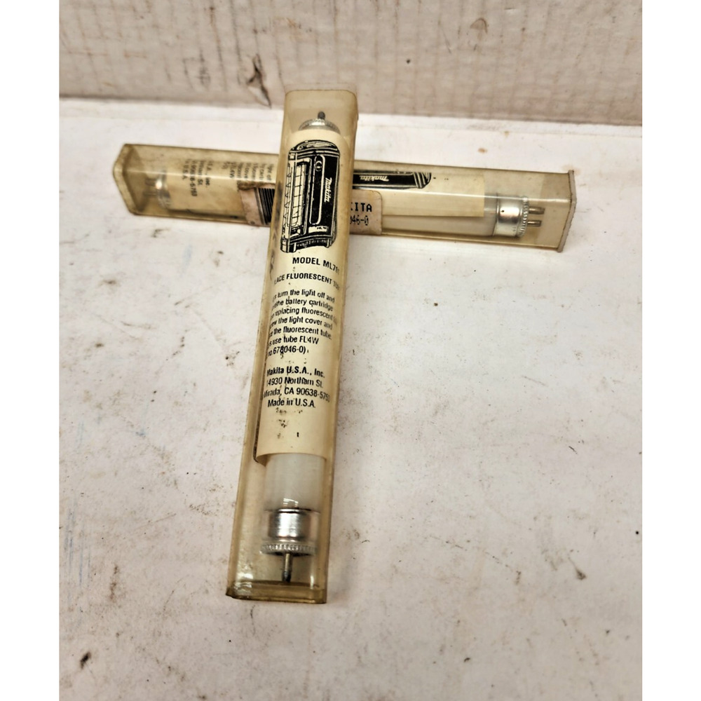 Set of 2 Makita Fluorescent Tube, 678046-0 for Makita ML701 Flashlight 7.2V